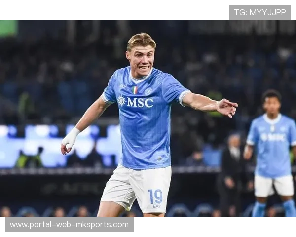 那不勒斯2-0米兰,霍伊伦破门锁定胜局 那不勒斯2-0米兰,霍伊伦破门锁定胜局